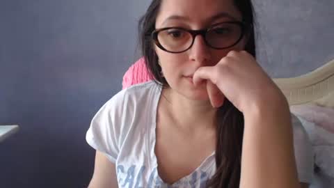Snapshot of luckylinda23 chatting on 4, 5, 2026 luckylinda23 online show from 4, 5, 2026