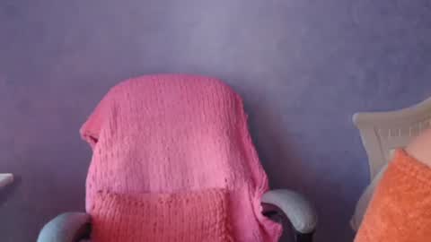 Snapshot of luckylinda23 chatting on 11, 5, 2026 luckylinda23 online show from 11, 5, 2026