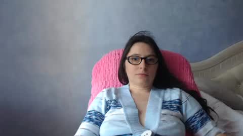 Snapshot of luckylinda23 chatting on 25, 5, 2026 luckylinda23 online show from 25, 5, 2026