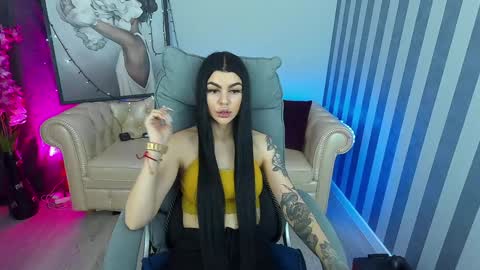 Monika online show from 19, 12, 2024