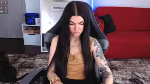 Monika online show from 17, 7, 2026