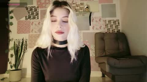 luckysapphire777 online show from 8, 6, 2026