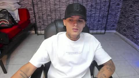 Snapshot of luckyy_boy_ chatting on 12, 4, 2026 Lucky online show from 12, 4, 2026