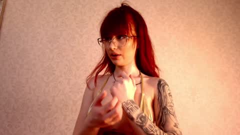 Mia online show from 28, 12, 2024