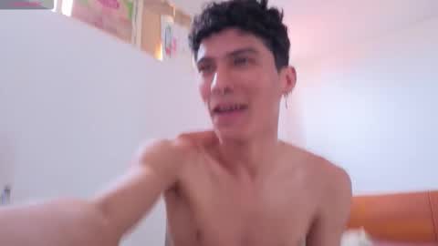 Lu Independent Model online show from 27, 3, 2026