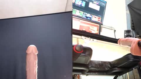 lucretiasissygothic online show from 22, 3, 2026