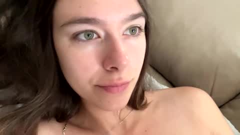 Lucy online show from 25, 5, 2026