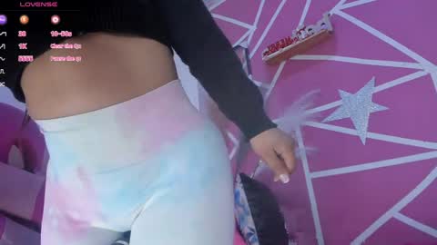 lucy_beatifull online show from 8, 4, 2026