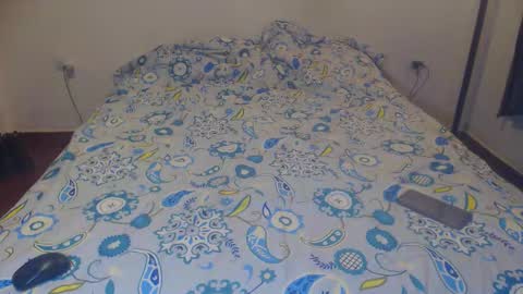 Lucia online show from 4, 10, 2025