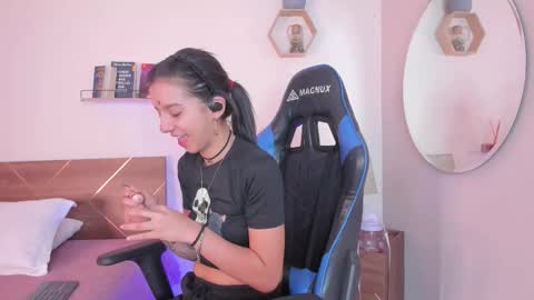 Snapshot of lucy_ferreiraa chatting on 16, 1, 2026 Your Lucy online show from 16, 1, 2026