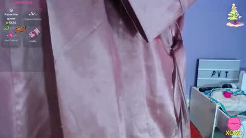 Snapshot of lucy_ny chatting on 19, 1, 2026 SleepyAbuela online show from 19, 1, 2026