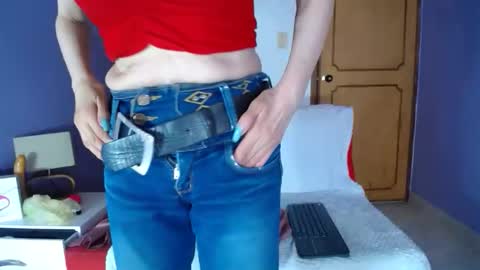 Snapshot of lucy_ny chatting on 17, 2, 2026 SleepyAbuela online show from 17, 2, 2026