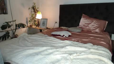 luciana online show from 8, 1, 2025