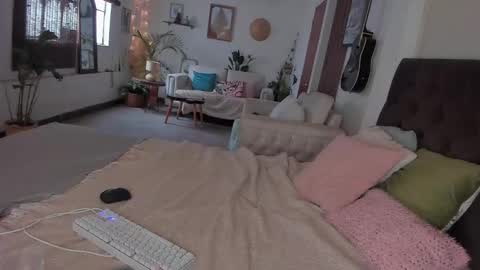 luciana online show from 14, 9, 2025