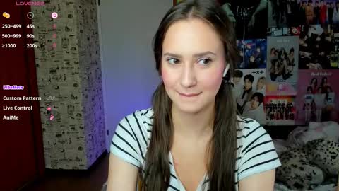 Snapshot of lucyrose33 chatting on 3, 10, 2025 Lucy Rose online show from 3, 10, 2025