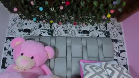 Snapshot of lucyrosse_ chatting on 10, 5, 2026 Lucy online show from 10, 5, 2026