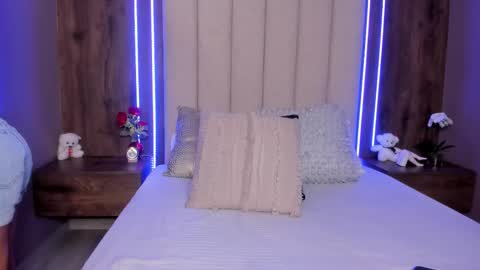 Lucy online show from 8, 3, 2026