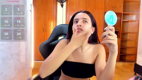 LUCY  online show from 23, 3, 2026