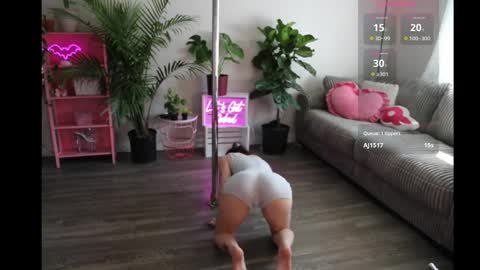 Lucy online show from 7, 4, 2026