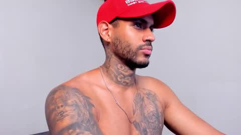 Luigi Vitale online show from 18, 9, 2025