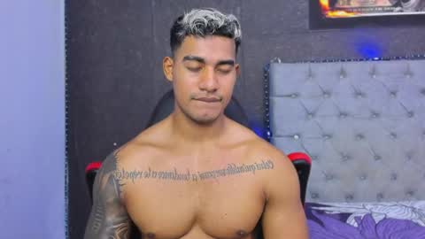 Luigi Independent model online show from 19, 5, 2026