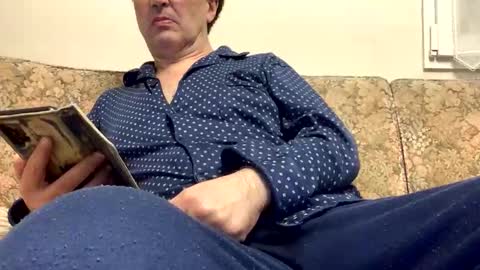 Luis online show from 4, 5, 2026