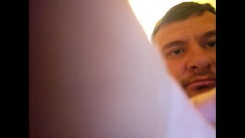 Snapshot of luis60569 chatting on 3, 4, 2026 luis60569 online show from 3, 4, 2026