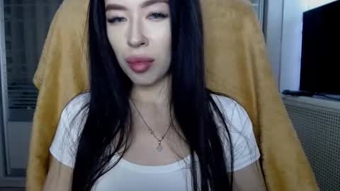 luisa lovedom online show from 23, 2, 2026