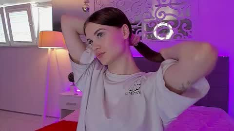 LuisaClover online show from 27, 5, 2026