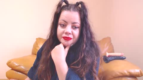 Cassie online show from 1, 12, 2025