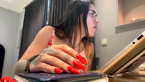 Snapshot of luisamonsterdick chatting on 21, 10, 2025 Luisa Monsters online show from 21, 10, 2025