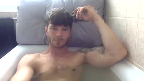 Snapshot of luisbadx chatting on 29, 6, 2026 Luis Badx online show from 29, 6, 2026