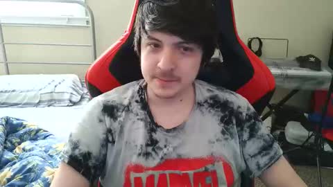 Snapshot of luisdiaztube chatting on 12, 5, 2026 Luisdiaztube online show from 12, 5, 2026