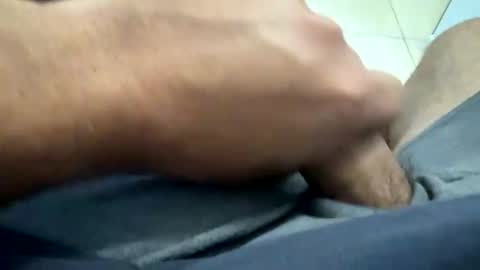 Snapshot of luiso29 chatting on 19, 11, 2025 luiso29 online show from 19, 11, 2025