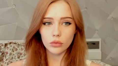 Snapshot of luiza012 chatting on 28, 5, 2026 Lizzy online show from 28, 5, 2026