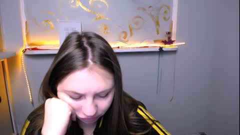 Luiza online show from 8, 12, 2024