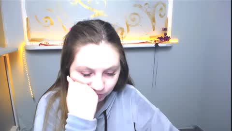 Luiza online show from 23, 2, 2025