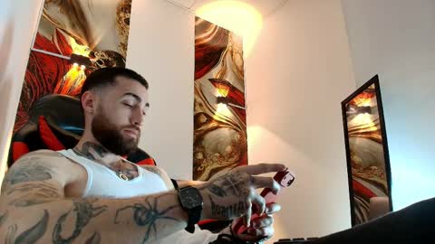 LUKE online show from 10, 4, 2026