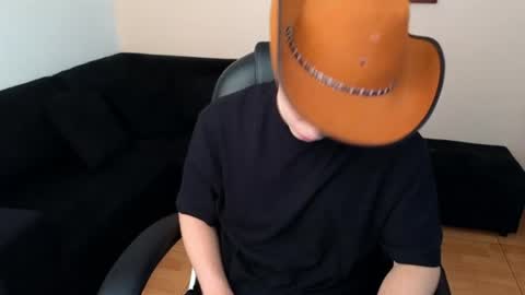 lukeboyce online show from 25, 7, 2026
