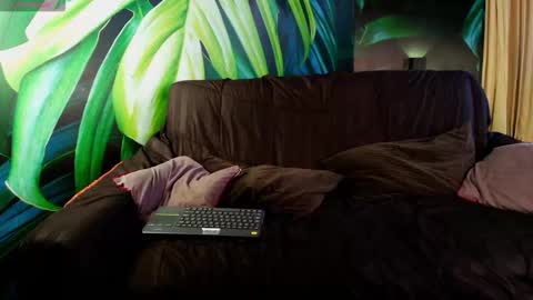 Luke Crews online show from 20, 9, 2025