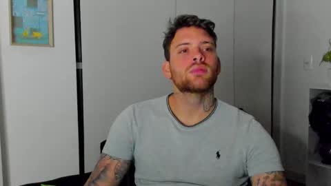 Snapshot of lukeglanton17 chatting on 9, 10, 2025 Luke online show from 9, 10, 2025