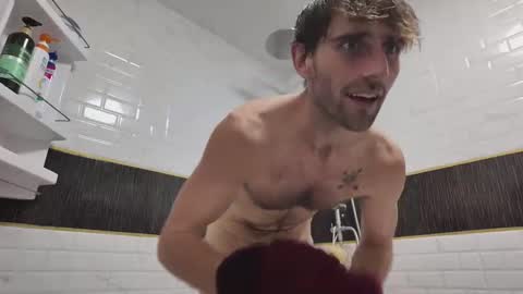 MR. Luke Gunn online show from 13, 11, 2025