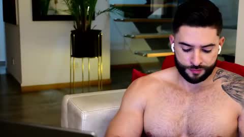 Lukhas f4f online show from 9, 9, 2025