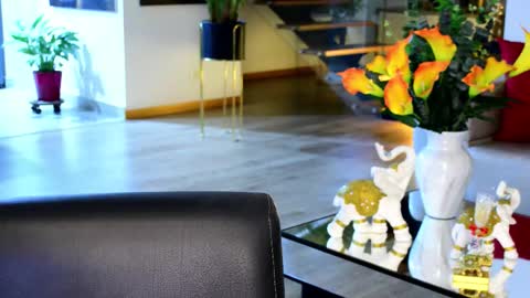 Lukhas f4f online show from 20, 2, 2026