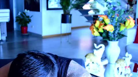 Lukhas f4f online show from 16, 3, 2026