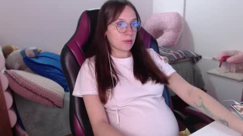 Vicky online show from 20, 12, 2024