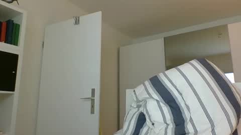 luley58 online show from 12, 2, 2025