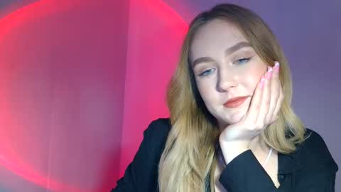 Lulu Baby18 online show from 1, 3, 2025