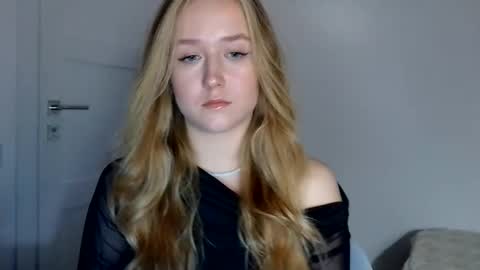 Lulu Baby18 online show from 16, 4, 2026