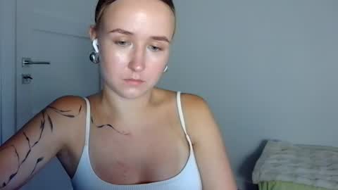 Lulu Baby18 online show from 13, 7, 2026